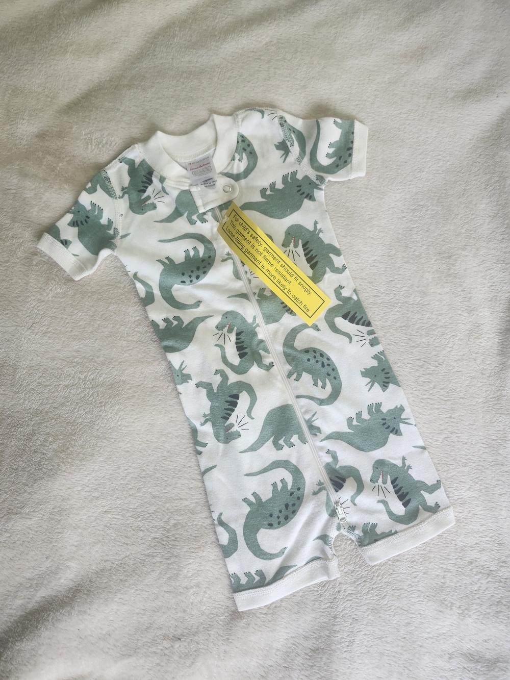 Hanna Andersson White Short-Sleeve Pajama Romper with Green Dinosaur Print